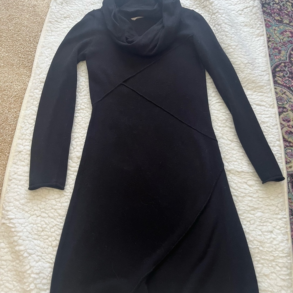 Black Long Sleeve sweater Dress